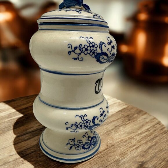 Blue Onion Vintage Tea Cannister/Good Used Condition - Picture 9 of 11